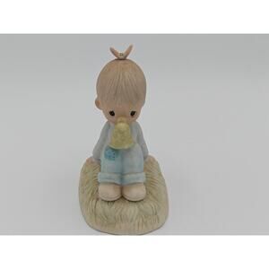 Precious Moments Love Is Kind Figurine E1379 1977 Enesco Jonathan David No Box